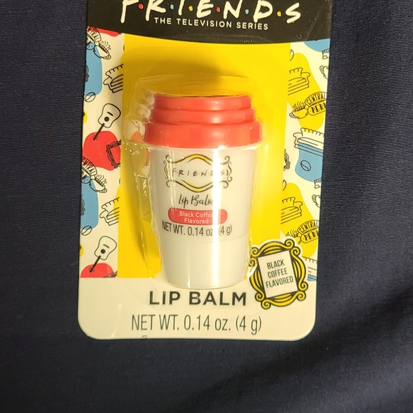 Friends lip balm lot of 4 New in package - Picture 2 of 7